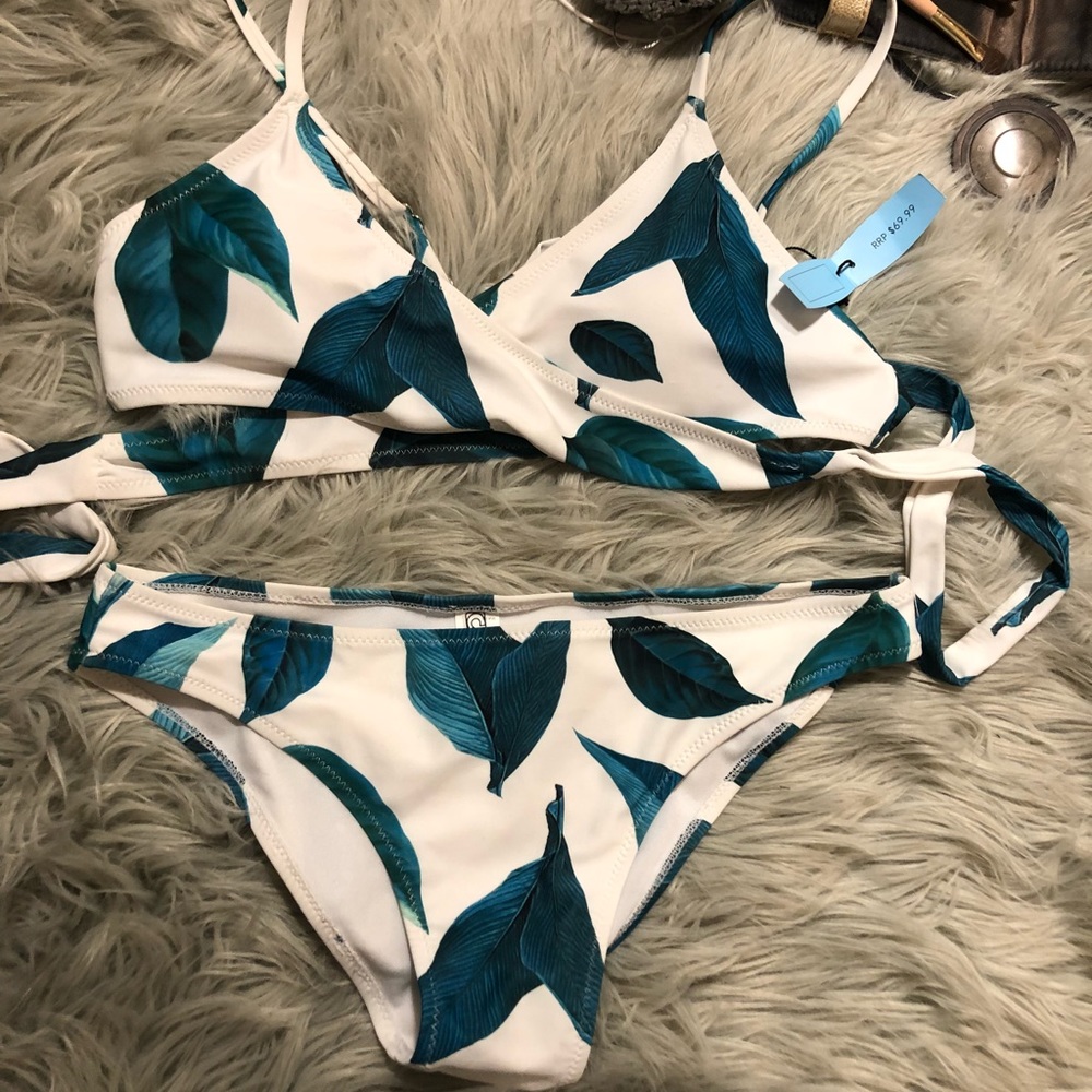 Wrap swimsuit